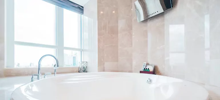 Bathroom Window Coverings in East End, ON