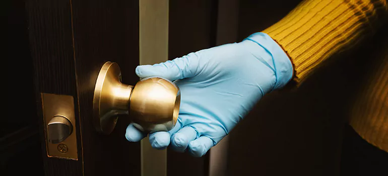 Aluminum Stile Door Service in Pitt Street, ON