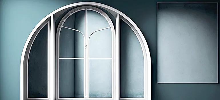 Quarter Arch Window Customization in Pitt Street, Ontario