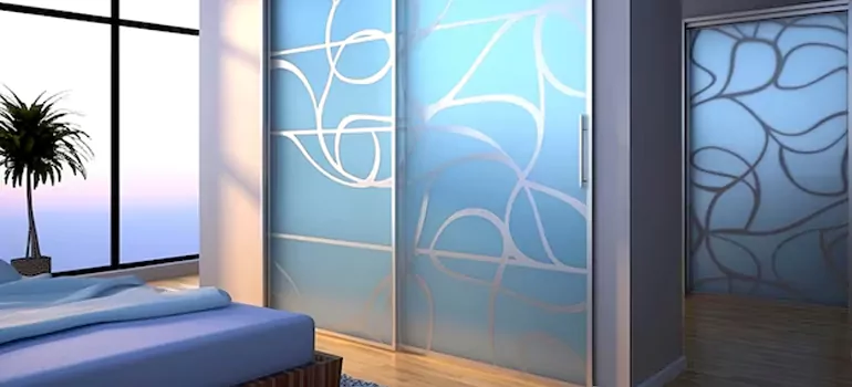 Frosting Glass Cabinet Doors in Cornwall, ON