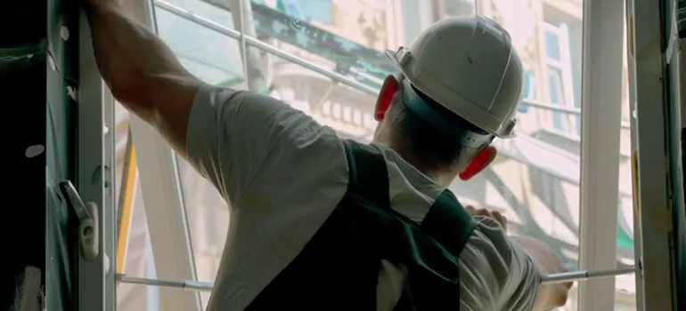 Install Exterior Storm Windows in Eamers Corners, ON